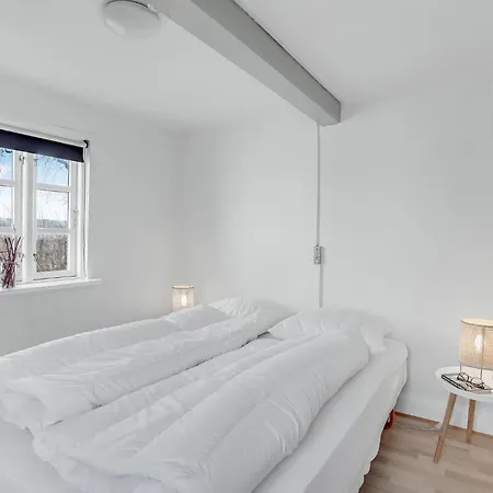 Cozy In With Wifi *
